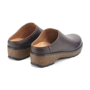 Kolia Round Toe Slip-on Casual Clogs
