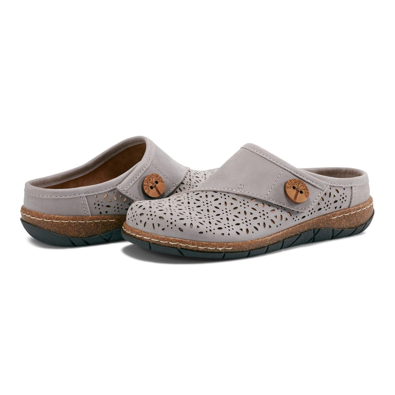 Erinn Round Toe Casual Slip-on Flat Clogs