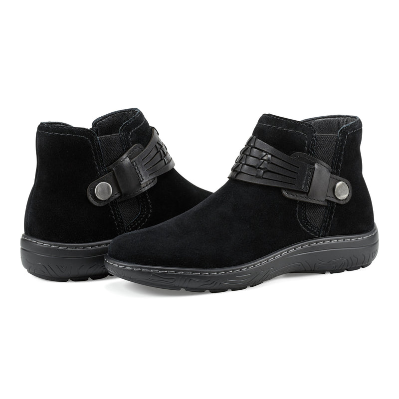 Synal Flat Casual Booties