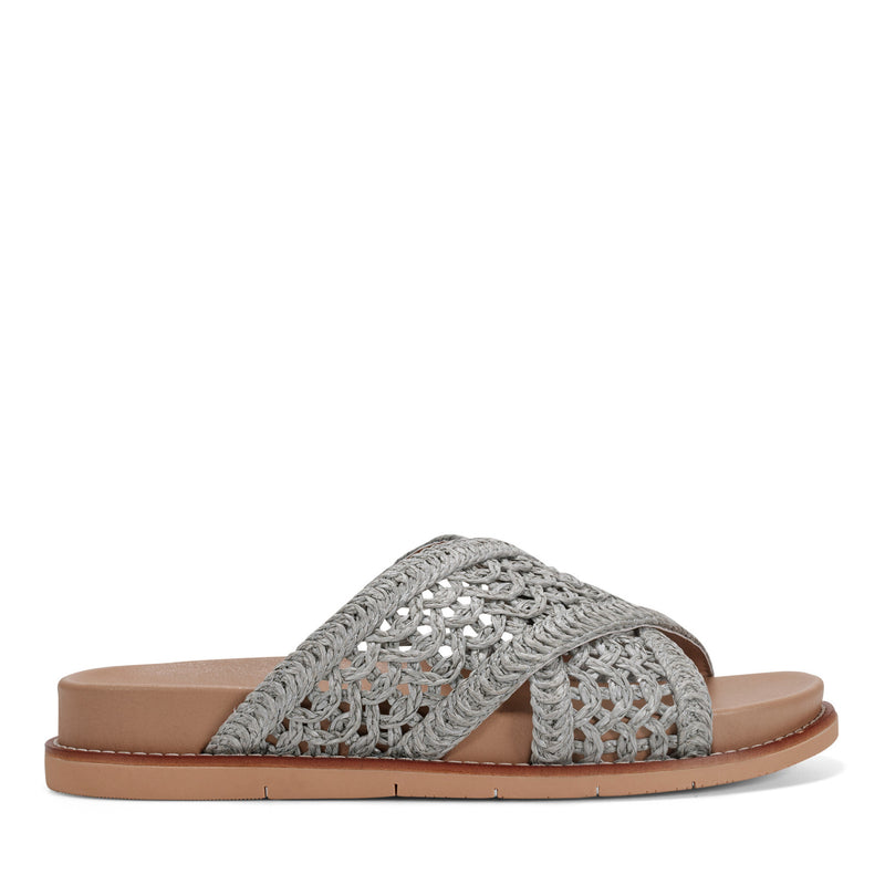 Flurry Round Toe Slip-on Flat Casual Sandals