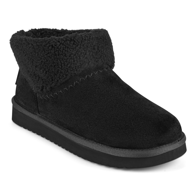 Wylson Cozy Ankle Booties