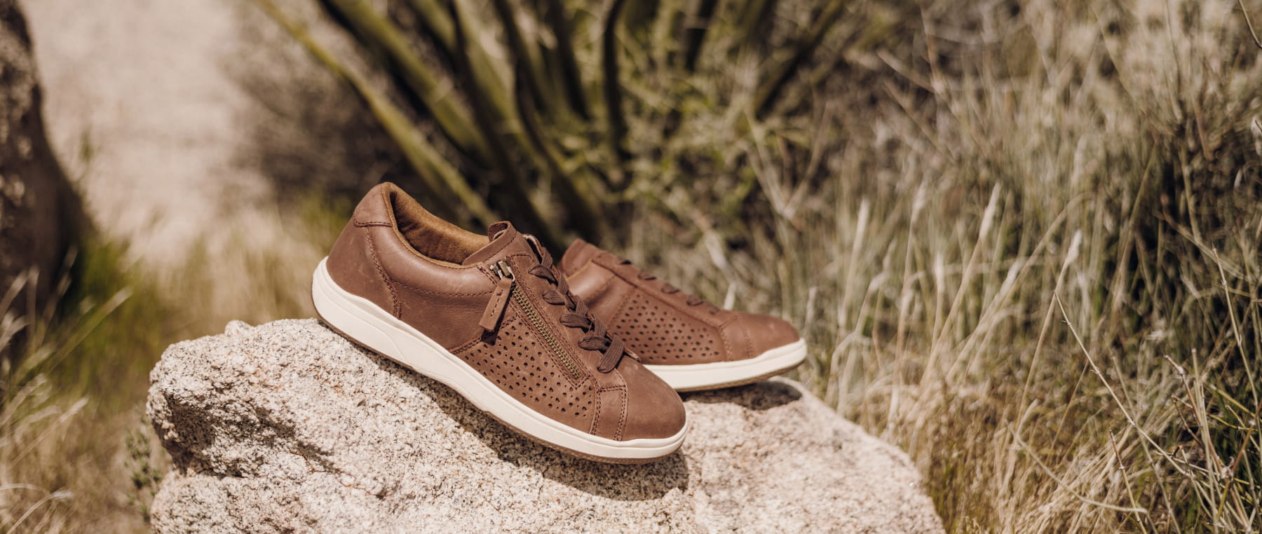 lyndon lana earth shoes