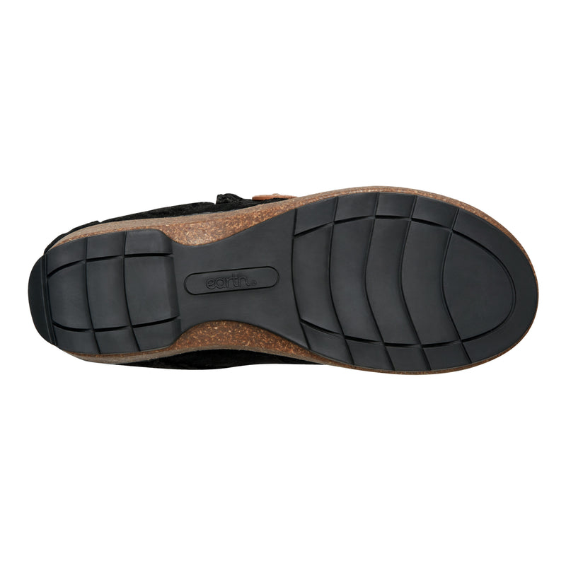 Karsten Round Toe Slip-on Casual Clogs