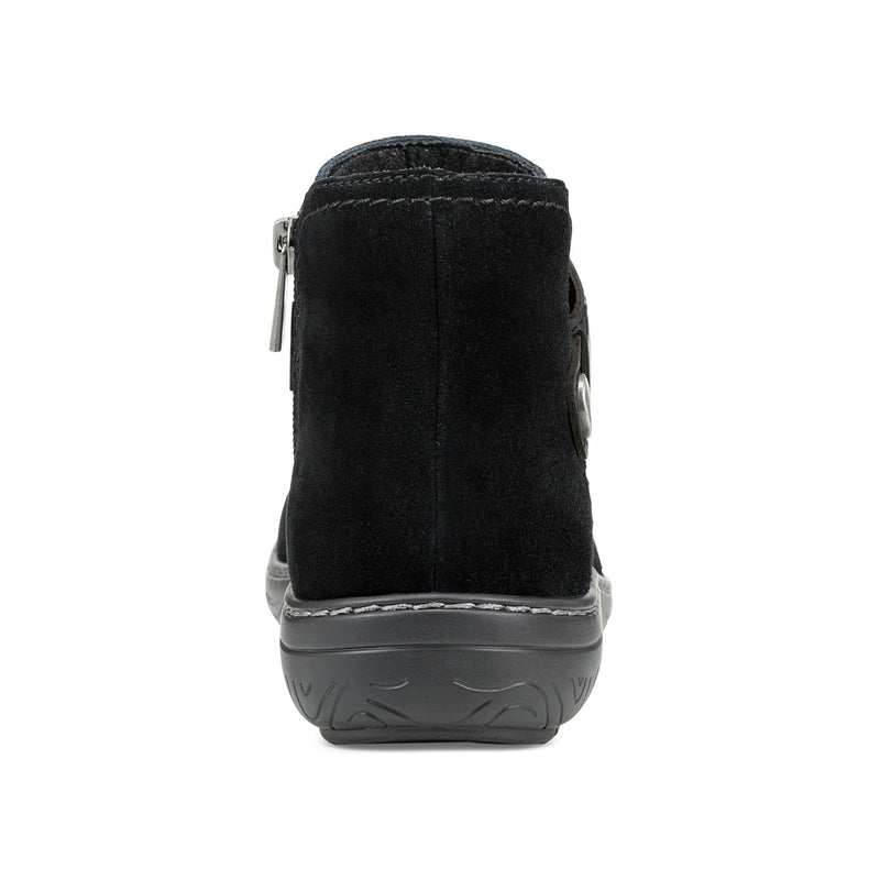 Synal Flat Casual Booties