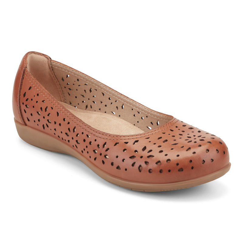 Bentlee Leather Ballet Flats