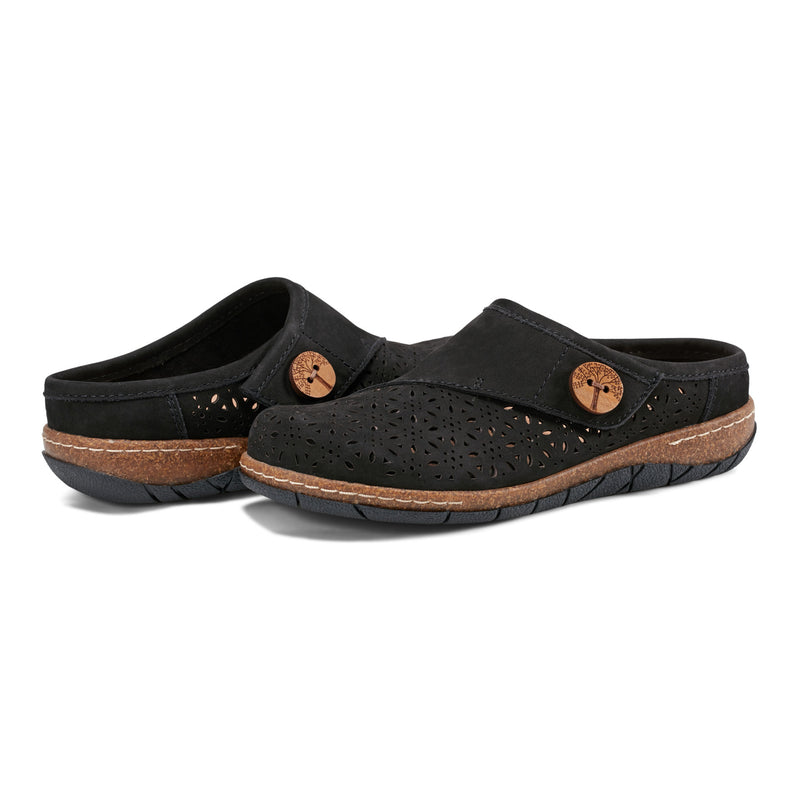 Erinn Round Toe Casual Slip-on Flat Clogs