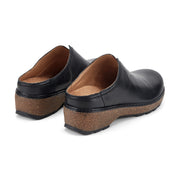 Kolia Round Toe Slip-on Casual Clogs