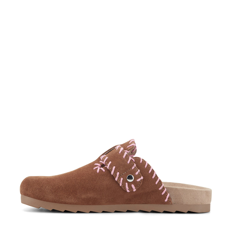 Gena Round Toe Slip-on Flat Casual Clogs